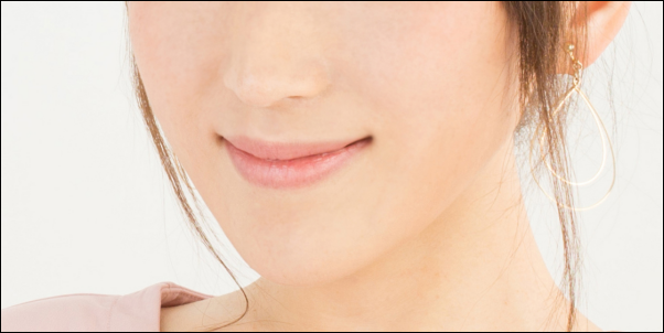 ほうれい線が目立たない芸能人